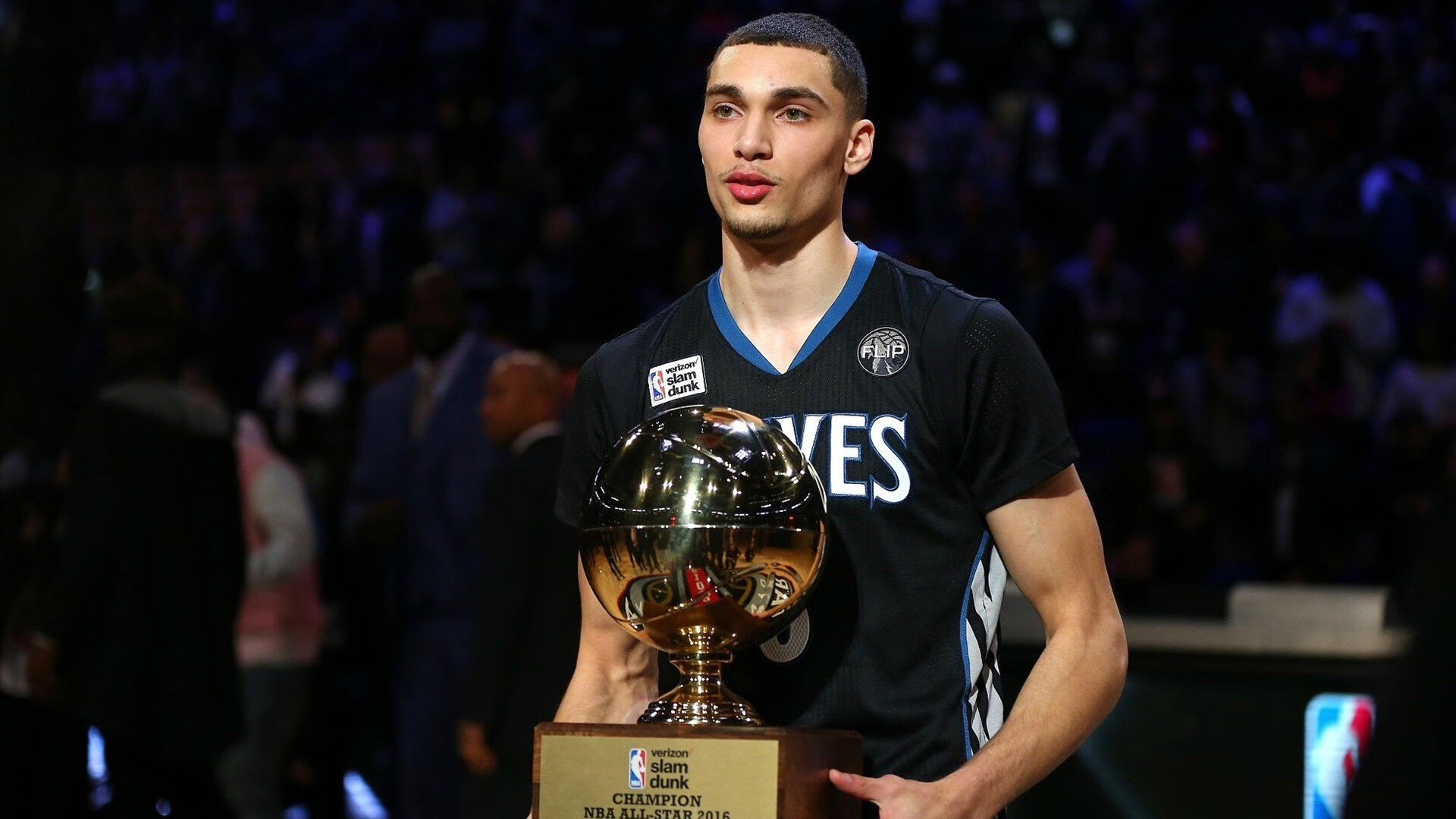 班凯罗赛后评分拉满!快船掀翻湖人,洛城新王已立?